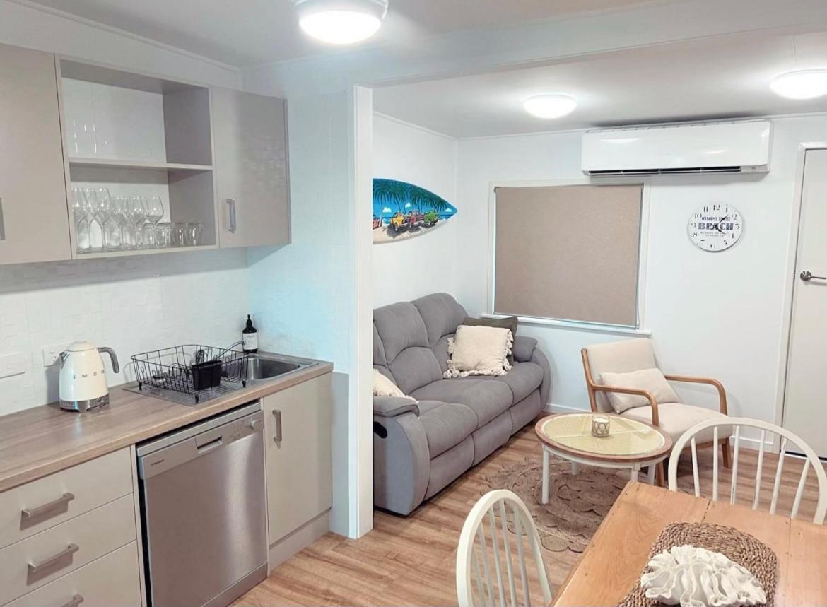 The Luv Shack At The Beach Yeppoon Esterno foto