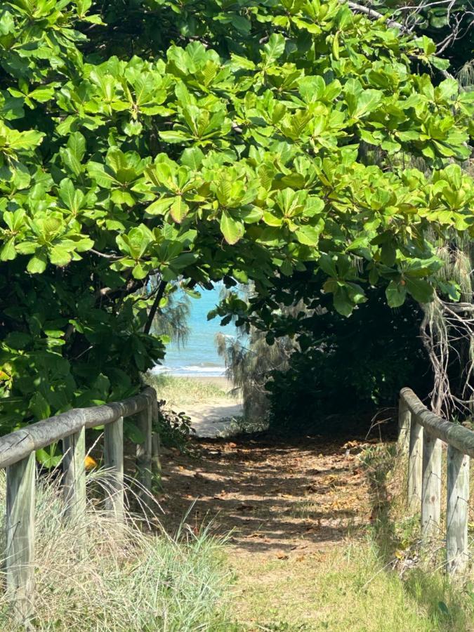 The Luv Shack At The Beach Yeppoon Esterno foto